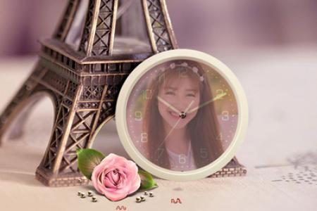 Clock and Eiffel Tower photo frame